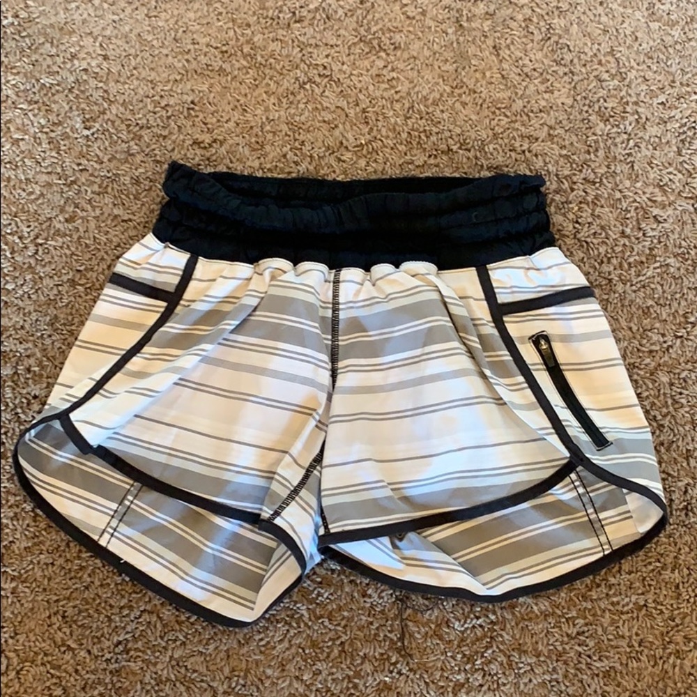 Lululemon shorts size 8